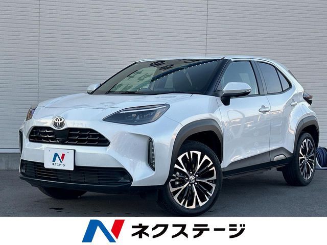 TOYOTA YARIS CROSS HYBRID 2025