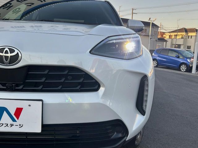 TOYOTA YARIS CROSS HYBRID 2025