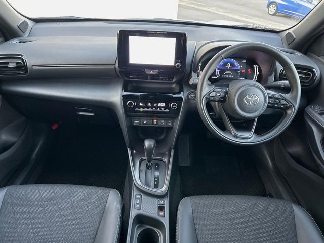 TOYOTA YARIS CROSS HYBRID 2025