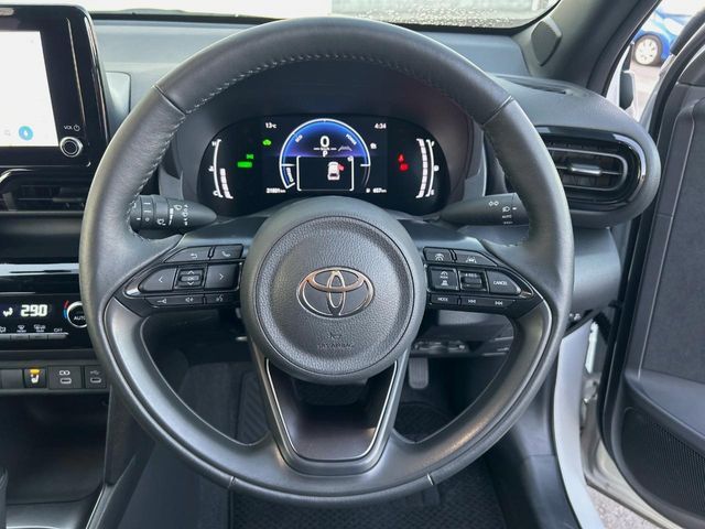 TOYOTA YARIS CROSS HYBRID 2025