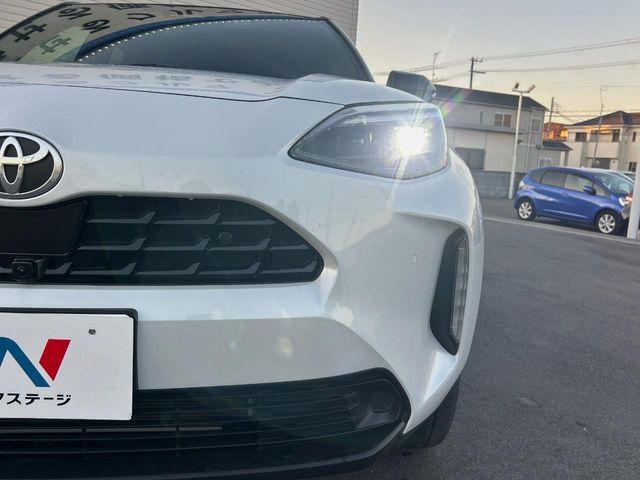 TOYOTA YARIS CROSS HYBRID 2025