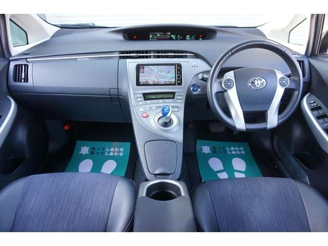 TOYOTA PRIUS 2013