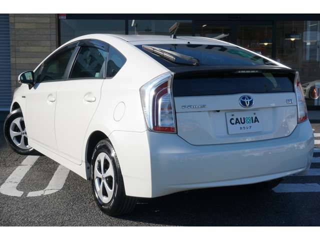 TOYOTA PRIUS 2013
