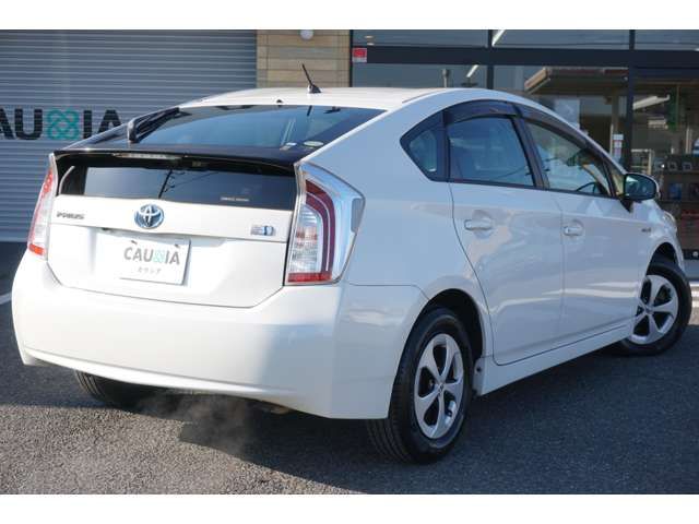 TOYOTA PRIUS 2013