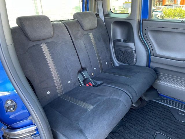 HONDA N BOX CUSTOM 2017