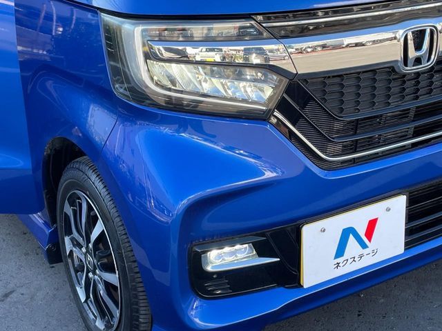 HONDA N BOX CUSTOM 2017