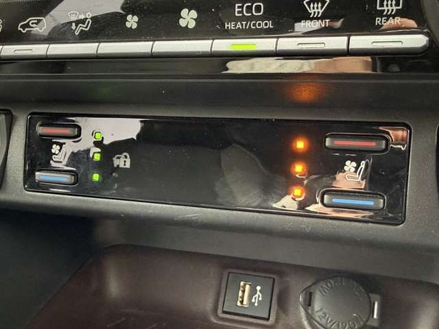 TOYOTA RAV4 HYBRID 4WD 2022