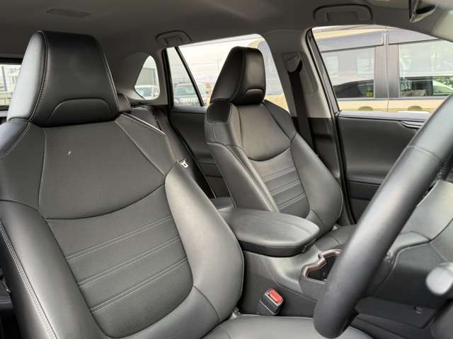 TOYOTA RAV4 HYBRID 4WD 2022