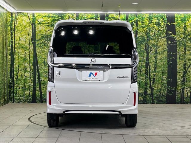 HONDA N BOX CUSTOM 2020