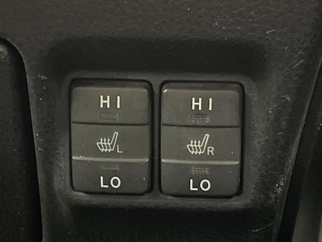 TOYOTA ESQUIRE HYBRID 2015