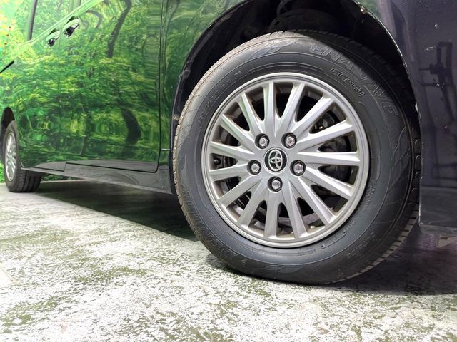 TOYOTA ESQUIRE HYBRID 2015