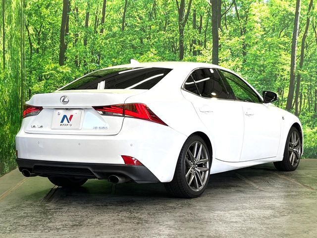 TOYOTA LEXUS IS350 2017