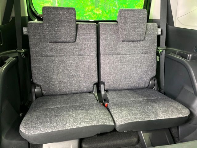 TOYOTA SIENTA HYBRID 2023