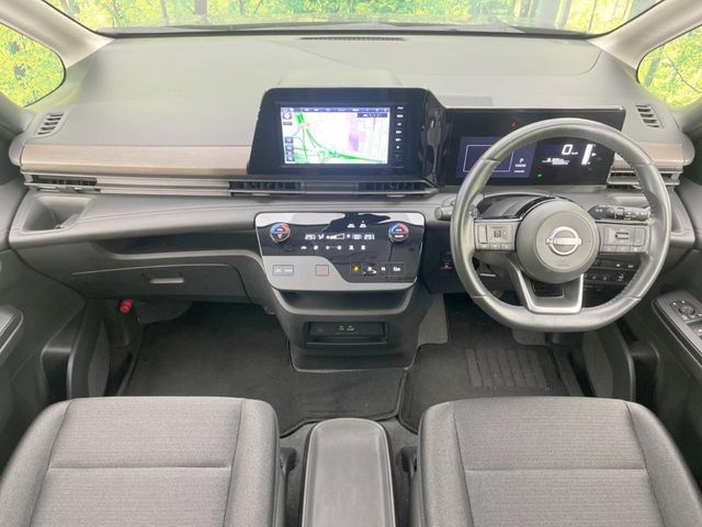 NISSAN SERENA  WG 2023