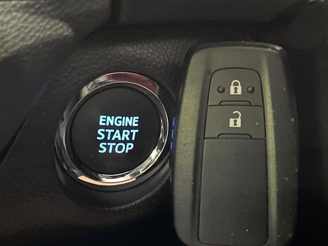 TOYOTA RAV4 4WD 2021