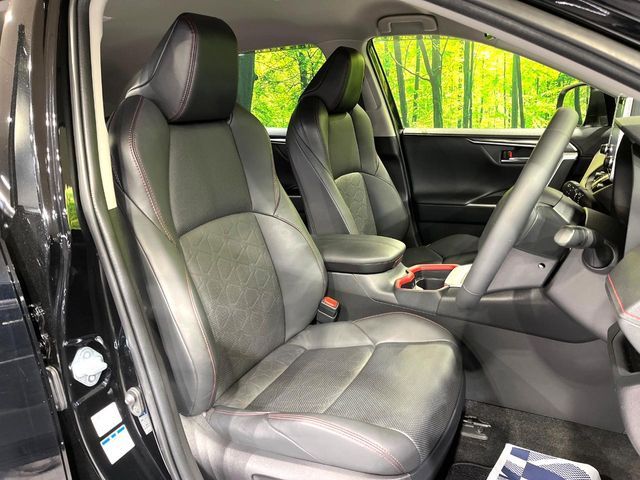 TOYOTA RAV4 4WD 2021