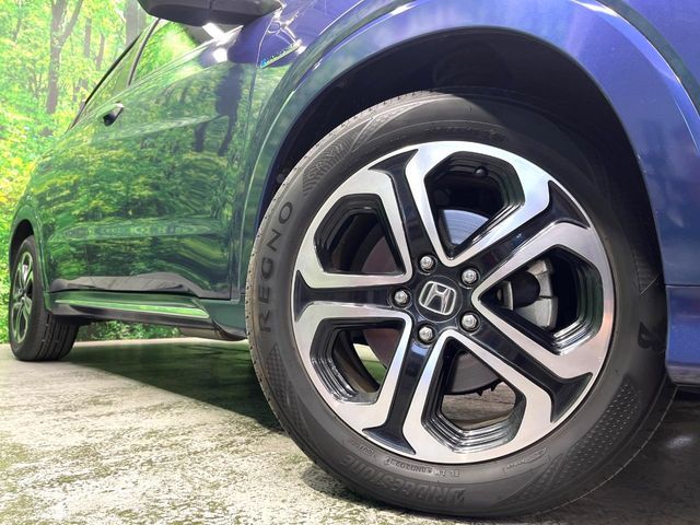 HONDA VEZEL HYBRID 2016