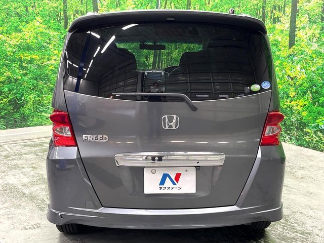 HONDA FREED 2009
