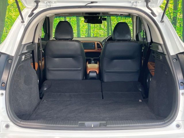 HONDA VEZEL HYBRID 2015