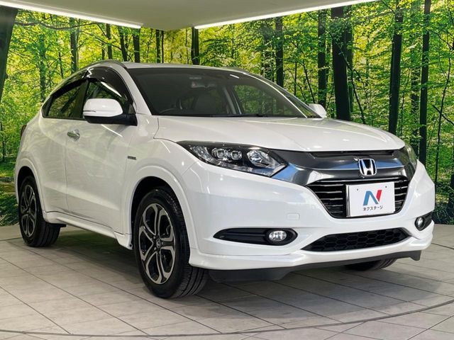 HONDA VEZEL HYBRID 2015