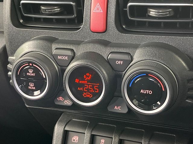 SUZUKI JIMNY NOMADE 2025