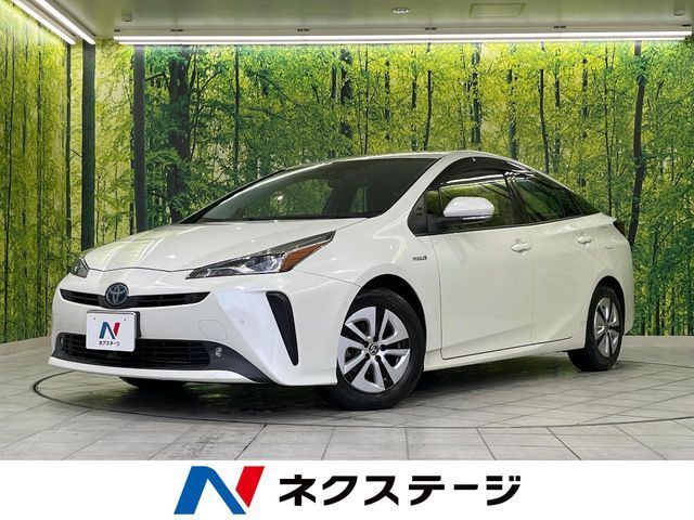 TOYOTA PRIUS 2019