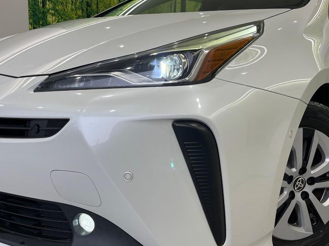 TOYOTA PRIUS 2019