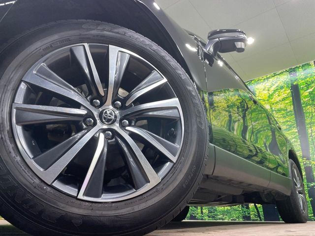 TOYOTA HARRIER HYBRID 2020