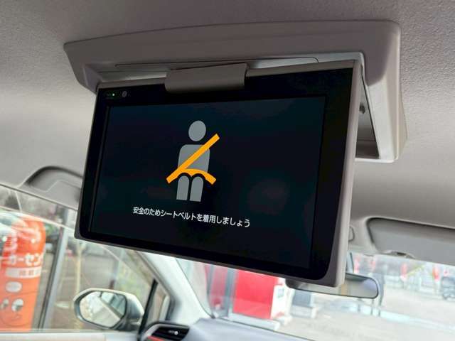 TOYOTA SIENTA HYBRID 2019