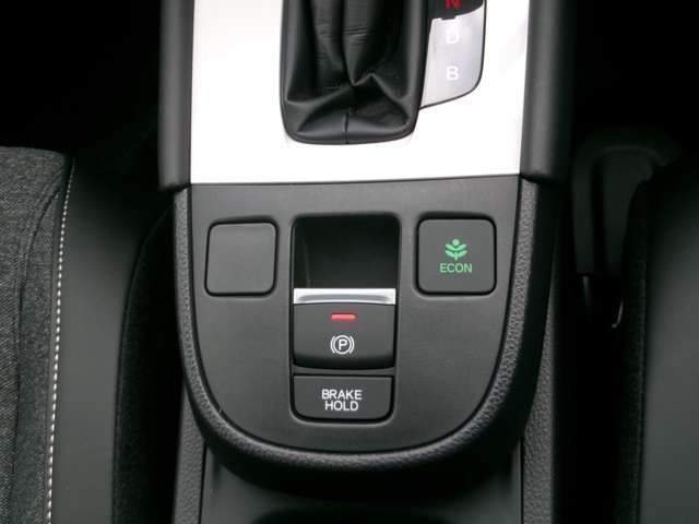 HONDA FIT e:HEV 2024