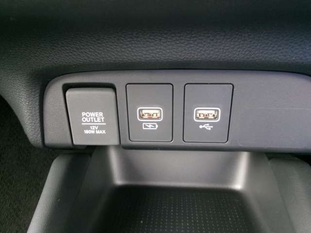 HONDA FIT e:HEV 2024