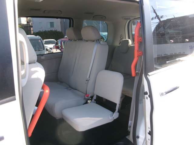 NISSAN SERENA  WG 2018