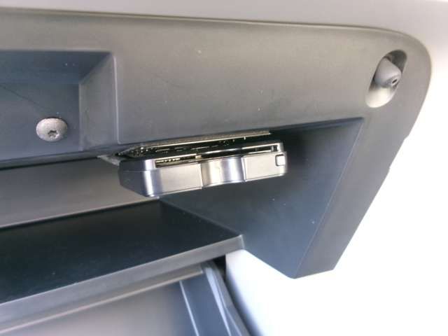 NISSAN SERENA  WG 2018