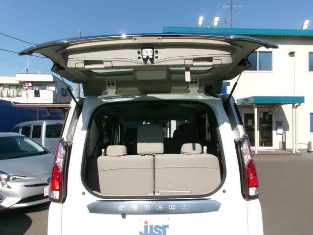 NISSAN SERENA  WG 2018