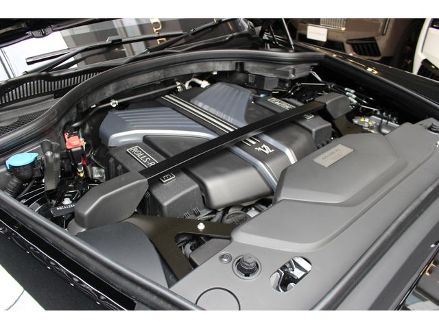 ROLLS-ROYCE ROLLS-ROYCE Cullinan 2025