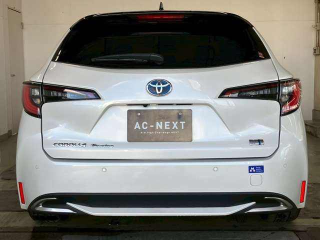 TOYOTA COROLLA TOURING HYBRID 4WD 2022