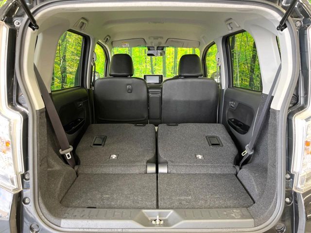 DAIHATSU MOVE CUSTOM 2018