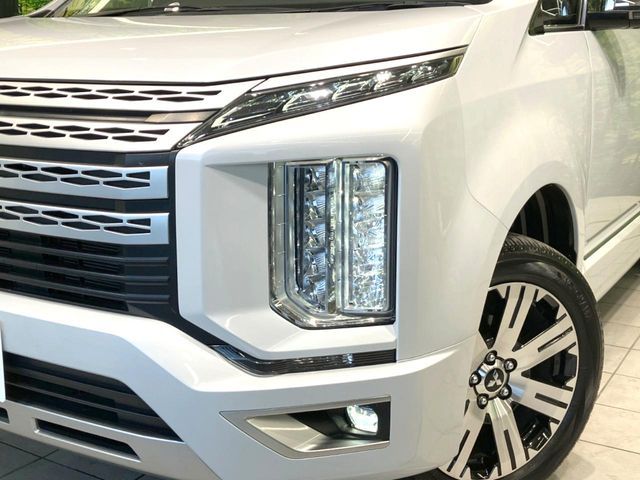 MITSUBISHI DELICA D:5 4WD 2023