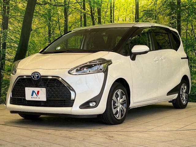 TOYOTA SIENTA HYBRID 2021