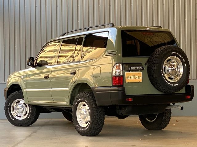 TOYOTA LANDCRUISER PRADO 2002