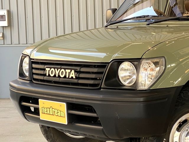 TOYOTA LANDCRUISER PRADO 2002