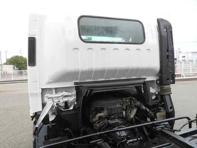ISUZU ELF 2011