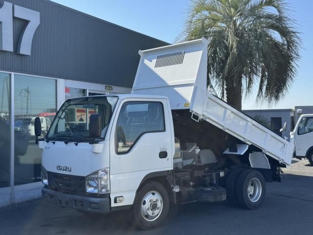ISUZU ELF 2018