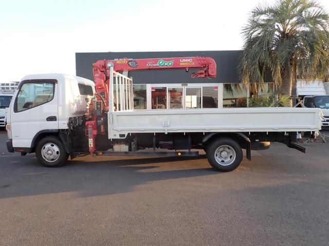 MITSUBISHI CANTER 2016