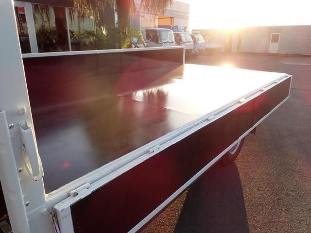 MITSUBISHI CANTER 2016