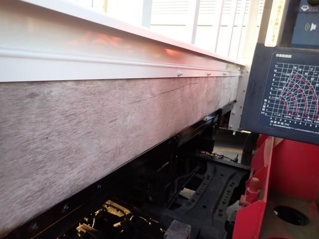 MITSUBISHI CANTER 2016