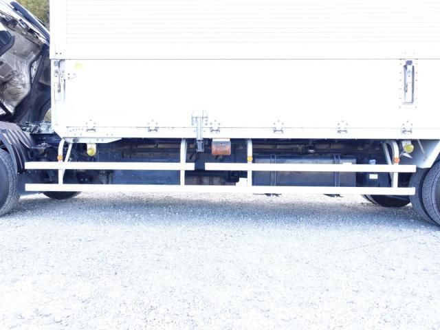 MITSUBISHI FUSOU FIGHTER 2012