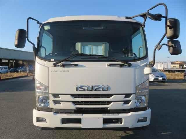 ISUZU ELF 2019