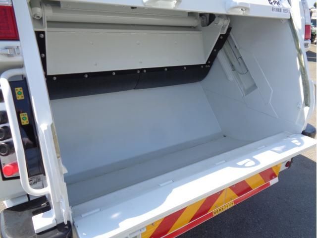 MITSUBISHI FUSOU FIGHTER 2025