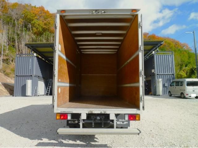 ISUZU ELF 2020